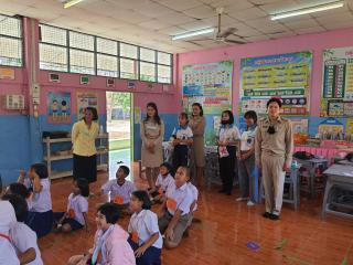 18. กิจกรรมค่ายภาษาไทยบูรณาการเพื่อพัฒนาทักษะการอ่าน การเขียน และการคิดวิเคราะห์ และอบรมเชิงปฏิบัติการภาษาไทยบูรณาการเพื่อพัฒนาทักษะการอ่าน การเขียน และการคิดวิเคราะห์ของนักเรียน วันที่ 8 มีนาคม 2564 ณ โรงเรียนบ้านทุ่งสวน จังหวัดกำแพงเพชร